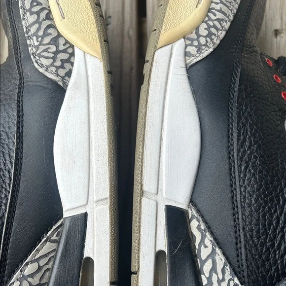 Nike Jordan 3 Retro OG Black Cement - Picture 12 of 14